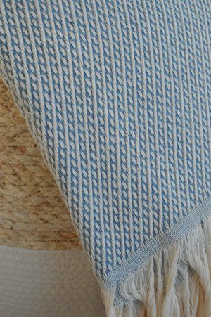 plaid diagonale bleu ciel laine recyclée coton bio
