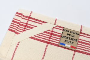 torchon-cuisine-a-suspendre-carreaux-rouge