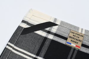 torchon a suspendre ecossais noir et blanc